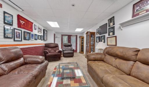 Photo #43 of 24 Queen Regent Court, Blue Ridge, VA 0.5 acres