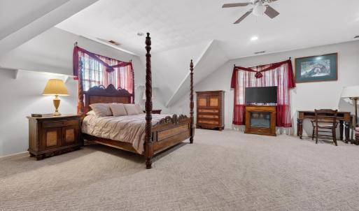 Photo #32 of 24 Queen Regent Court, Blue Ridge, VA 0.5 acres