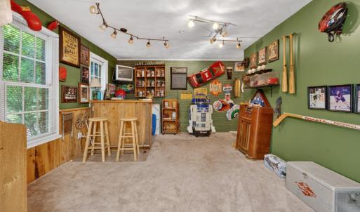 Photo #40 of 24 Queen Regent Court, Blue Ridge, VA 0.5 acres