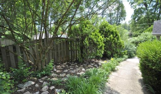 Photo #4 of 1216 Timberlake Drive, Lynchburg, VA 0.3 acres