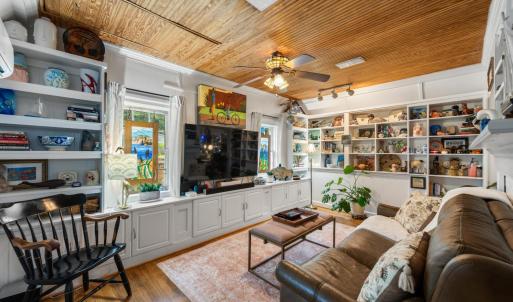 Photo #8 of 1216 Timberlake Drive, Lynchburg, VA 0.3 acres
