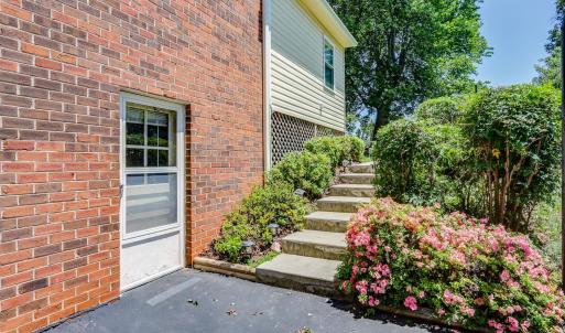 Photo #4 of 204 Hook Drive, Lynchburg, VA 0.5 acres