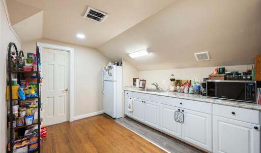 Photo #34 of 3521 Willow Lawn Drive, Lynchburg, VA 0.9 acres