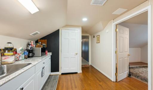 Photo #36 of 3521 Willow Lawn Drive, Lynchburg, VA 0.9 acres