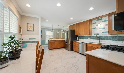 Photo #12 of 3521 Willow Lawn Drive, Lynchburg, VA 0.9 acres