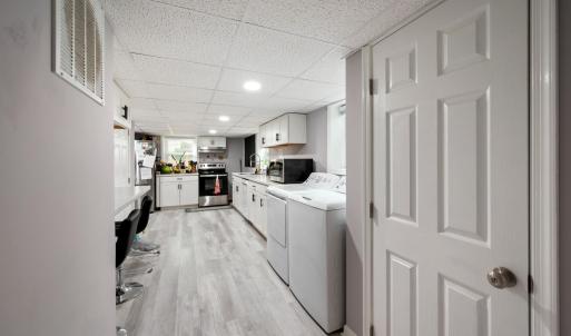 Photo #44 of 3521 Willow Lawn Drive, Lynchburg, VA 0.9 acres