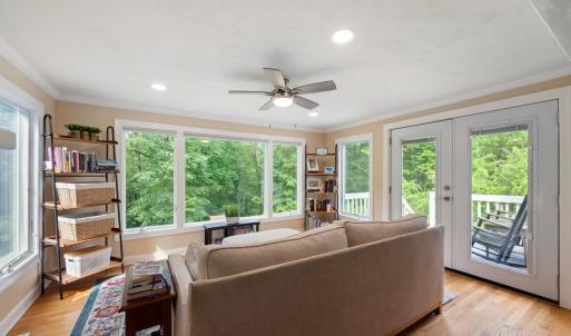 Photo #20 of 3521 Willow Lawn Drive, Lynchburg, VA 0.9 acres