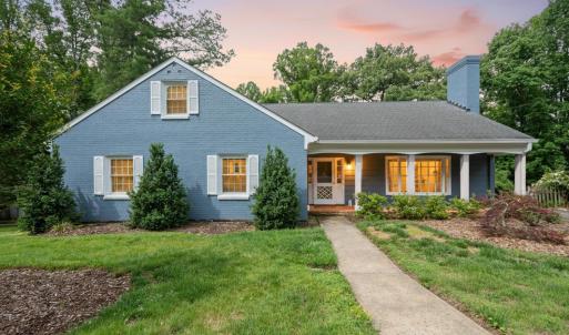 Photo #2 of 3521 Willow Lawn Drive, Lynchburg, VA 0.9 acres