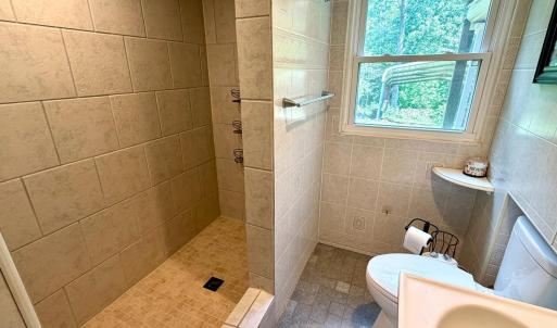 Photo #22 of 158 Woodvue Drive, Madison Heights, VA 1.3 acres