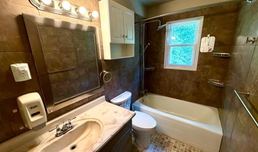 Photo #13 of 158 Woodvue Drive, Madison Heights, VA 1.3 acres