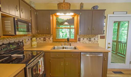 Photo #9 of 369 Juniper Drive, Lynchburg, VA 0.6 acres