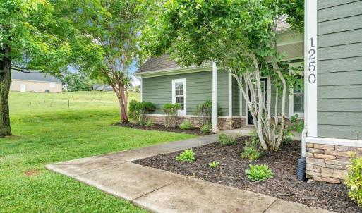 Photo #4 of 1250 Our Cove Road, Huddleston, VA 0.3 acres