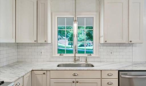 Photo #22 of 3459 Ivylink Place, Lynchburg, VA 0.8 acres