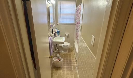 Photo #8 of 1725 Wards Ferry Road, Lynchburg, VA 0.5 acres