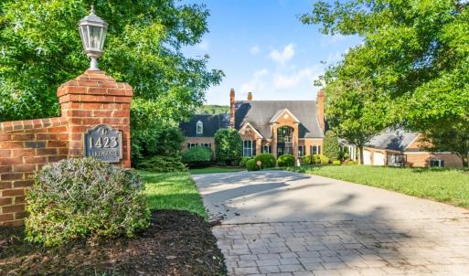 Photo #2 of 1423 Lakepointe Drive, Forest, VA 2.0 acres