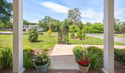 Photo #6 of 1240 Gladden Circle, Forest, VA 1.1 acres