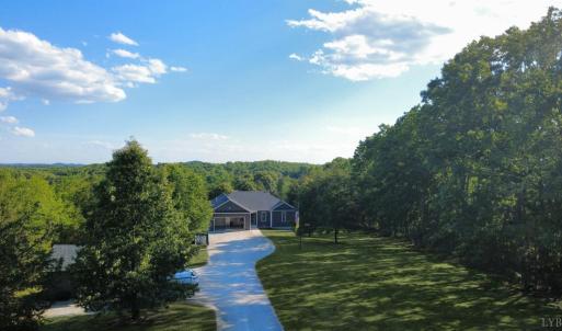 Photo #4 of 5400 Richmond Highway, Gladstone, VA 2.7 acres