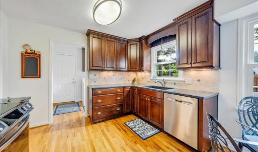 Photo #22 of 21 Queen Regent Court, Blue Ridge, VA 0.4 acres