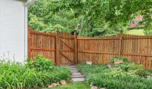 Photo #64 of 21 Queen Regent Court, Blue Ridge, VA 0.4 acres