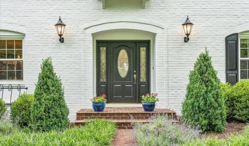 Photo #3 of 21 Queen Regent Court, Blue Ridge, VA 0.4 acres