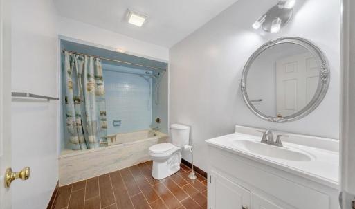 Ensuite for primary bedroom