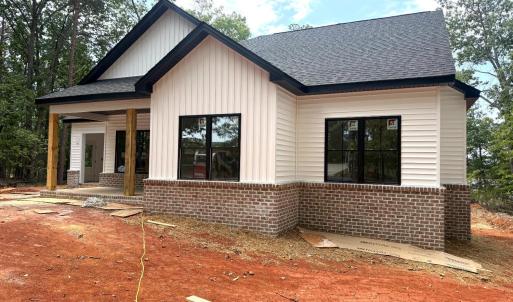 Photo #13 of 1810 AVONDALE Drive, Altavista, VA 0.5 acres