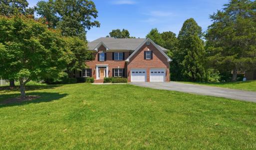 Photo #2 of 1819 Royal Oak Drive, Lynchburg, VA 1.1 acres