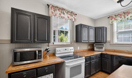 Photo #28 of 1109 Park St, Bedford, VA 0.8 acres
