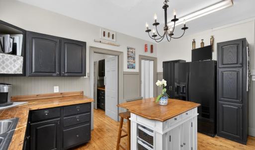 Photo #31 of 1109 Park St, Bedford, VA 0.8 acres