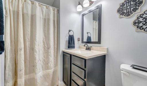 Full bath in Terrace Level!