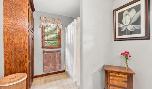 Photo #23 of 237 Dianne Drive, Lynchburg, VA 0.8 acres