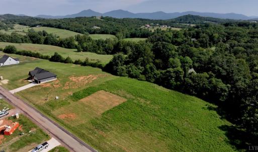 Photo #3 of 4 Wells Rd., Bedford, VA 1.0 acres
