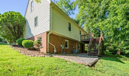 Photo #8 of 409 Jefferson Woods Drive, Forest, VA 0.4 acres