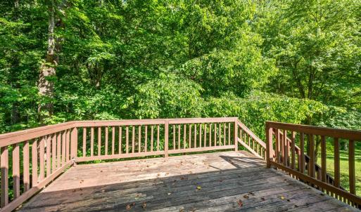 Photo #10 of 409 Jefferson Woods Drive, Forest, VA 0.4 acres