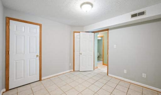 Photo #41 of 409 Jefferson Woods Drive, Forest, VA 0.4 acres