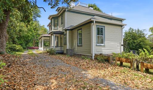 Photo #51 of 714 Longwood Avenue, Bedford, VA 0.5 acres