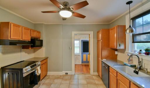 Photo #12 of 1305 Park Street, Bedford, VA 0.5 acres
