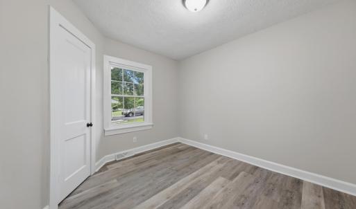 Photo #31 of 736 Selene Street, Lynchburg, VA 0.9 acres