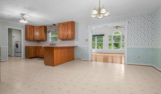 Photo #15 of 53 Woodlake Circle, Altavista, VA 1.4 acres