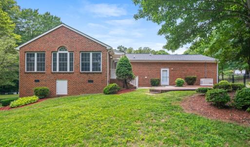 Photo #9 of 53 Woodlake Circle, Altavista, VA 1.4 acres