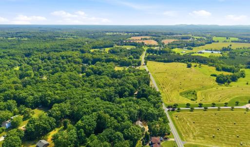 Photo #40 of 4028 Pumping Station Road, Appomattox, VA 1.1 acres