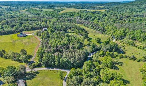 Photo #4 of 1145 Solanus Drive, Bedford, VA 16.5 acres