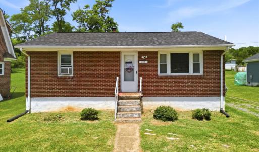 Photo #2 of 804 12th Street, Altavista, VA 0.2 acres