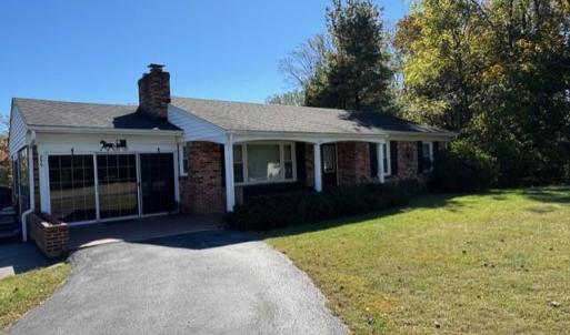 Photo #5 of 899 Burks Hill Rd, Bedford, VA 1.4 acres