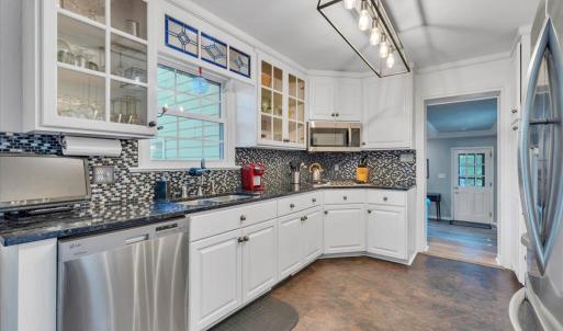 Photo #17 of 5136 Wedgewood Road, Lynchburg, VA 0.5 acres