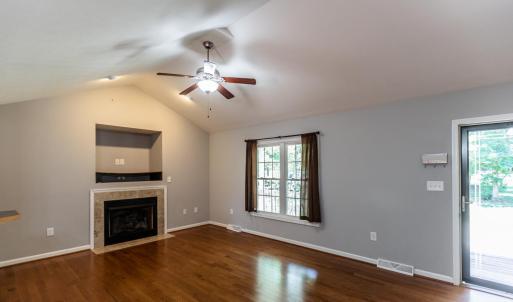 Photo #10 of 316 Tower Hill Road, Appomattox, VA 1.1 acres