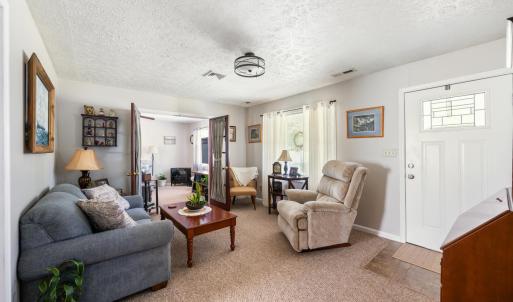 Photo #5 of 139 Riviera Drive, Concord, VA 0.5 acres