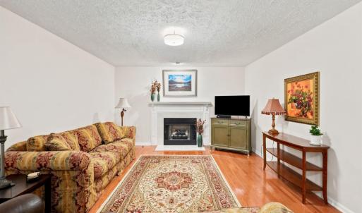 Photo #10 of 104 Fieldstone Court, Lynchburg, VA 0.8 acres