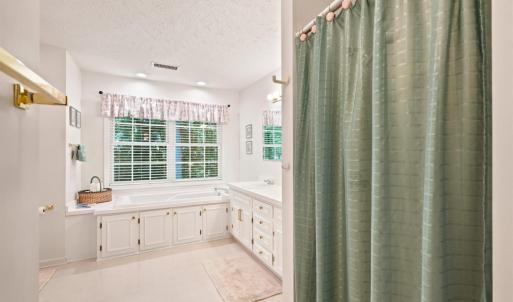 Photo #26 of 104 Fieldstone Court, Lynchburg, VA 0.8 acres