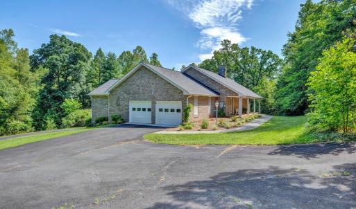 Photo #4 of 430 Watt Abbitt Road, Appomattox, VA 22.3 acres